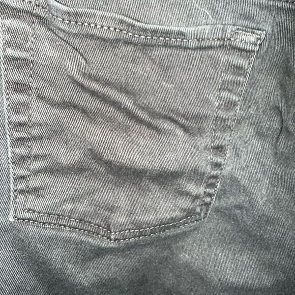Gloria Vanderbilt  Black Straight Leg Jeans - Picture 5 of 9